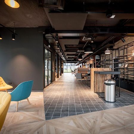 Ibis Budget Valenciennes Petite Foret Bagian luar foto